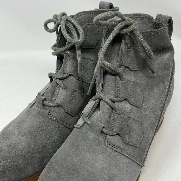 SOREL EVIE SUEDE GREY WEDGE BOOTIELACE UP WATERPROOF NWOT SIZE 8